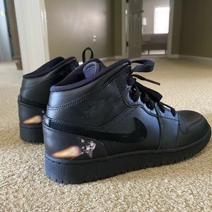 Nike Air Jordan 1 MID